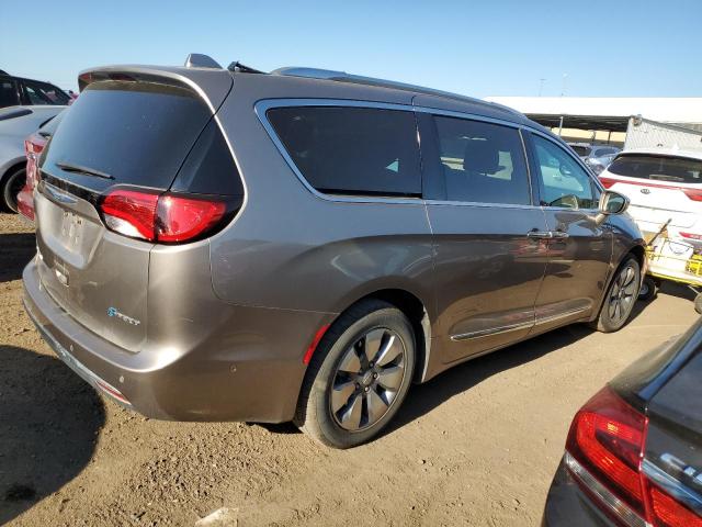 2C4RC1N73JR212814 2018 CHRYSLER PACIFICA, photo no. 3