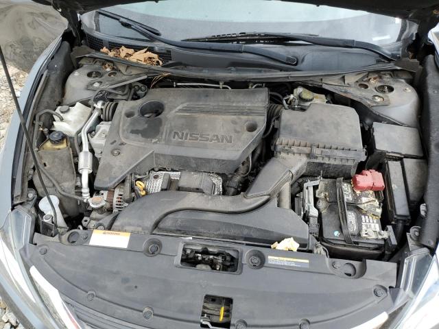 2017 Nissan Altima - Image 11