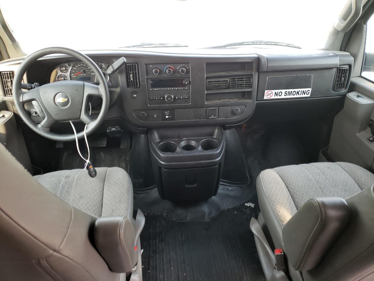 1GCZGHFG5H1109663 CHEVROLET EXPRESS 2017