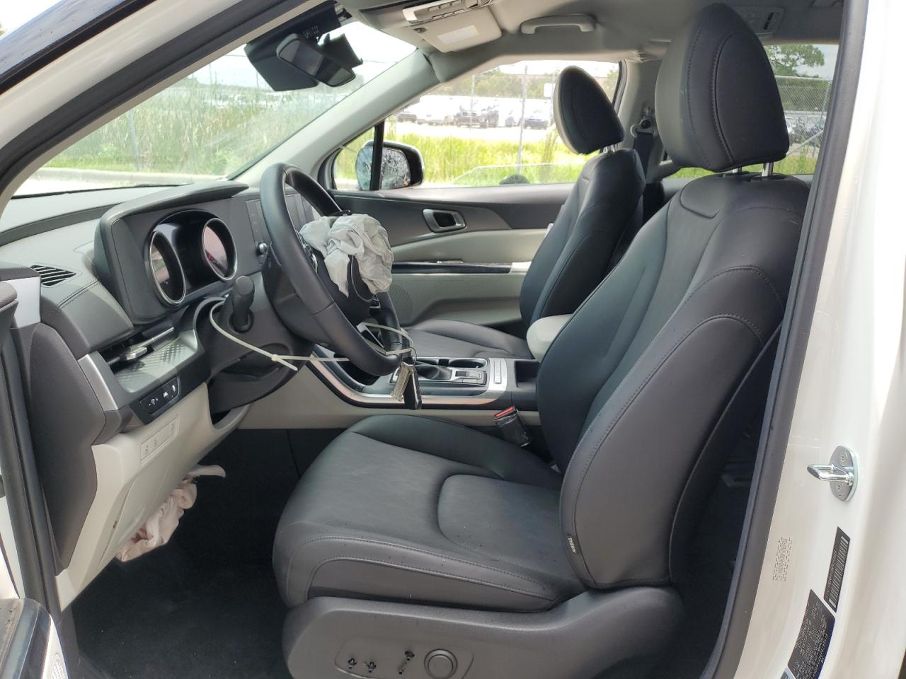 KNDNB4H38P6288928 KIA CARNIVAL L 2023