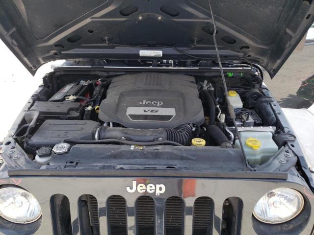 1C4BJWDG2HL746508 Jeep Wrangler Unlimited Sport