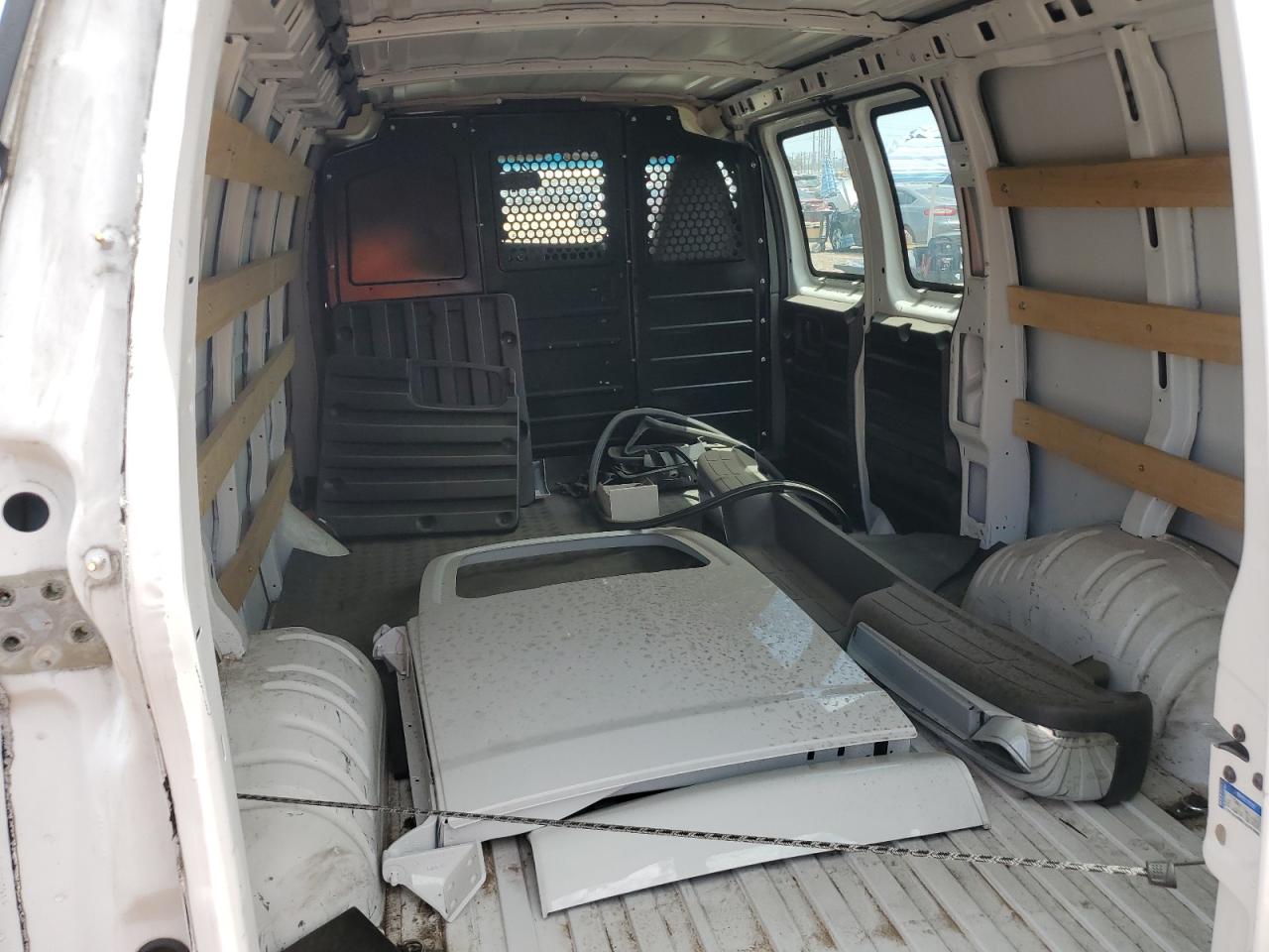 1GCWGAFGXL1230112 CHEVROLET EXPRESS 2020
