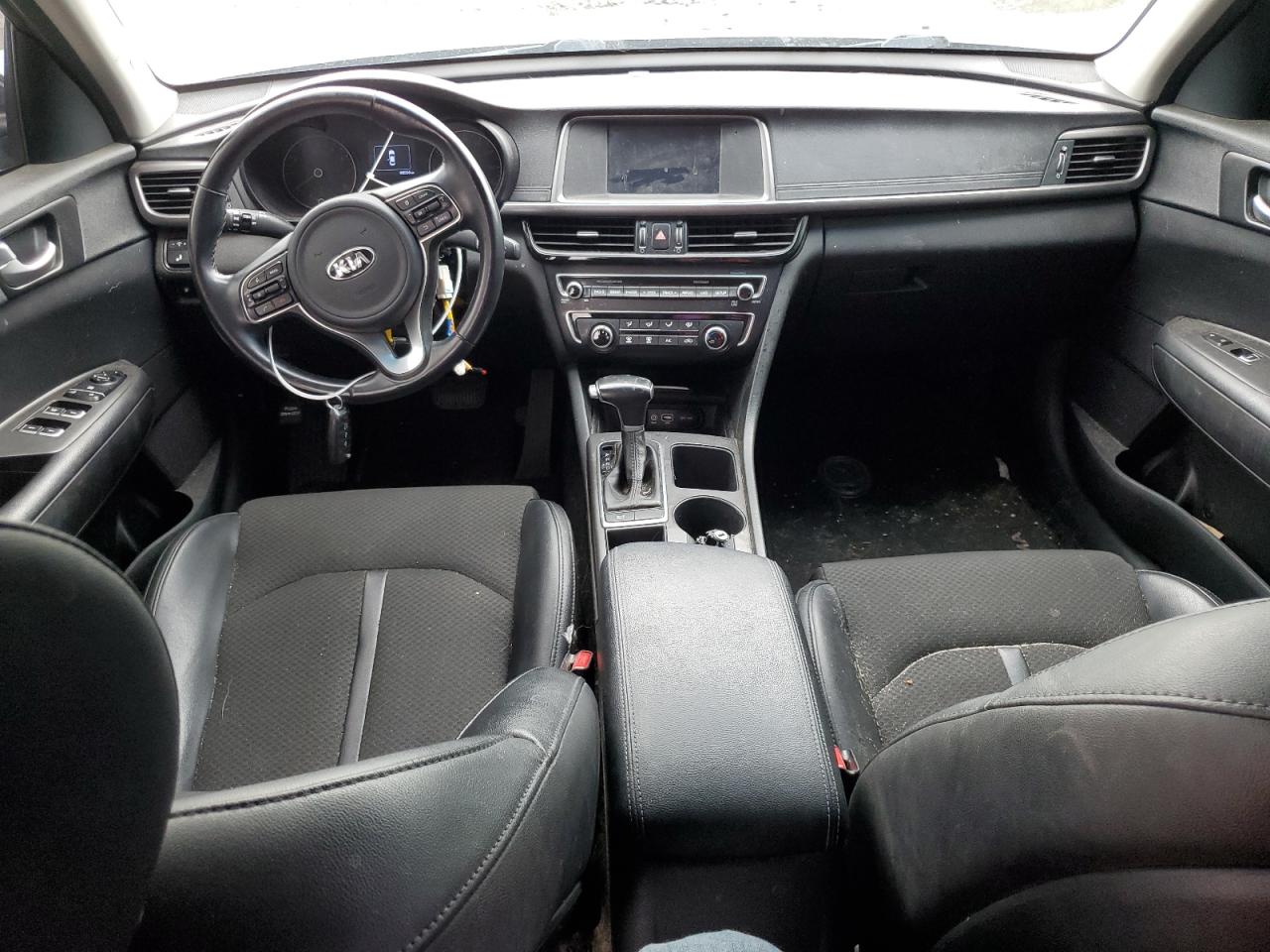 5XXGT4L39JG239632 KIA OPTIMA 2018