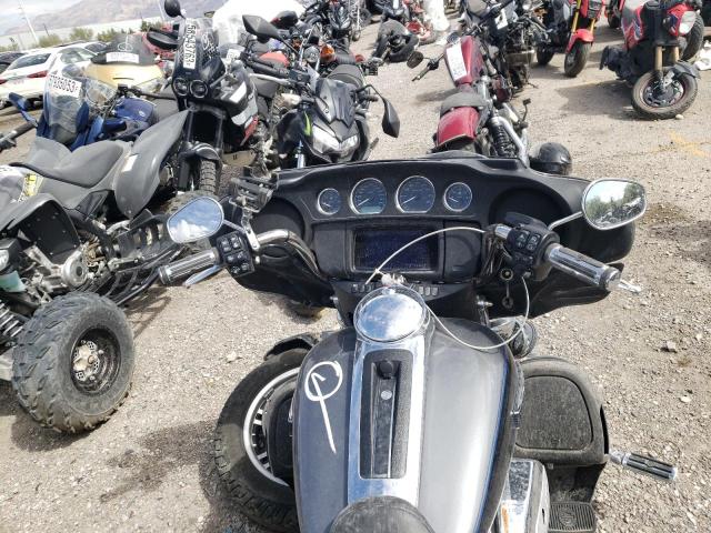 2021 HARLEY-DAVIDSON FLHTCUTG - 1HD1MAF14MB858479