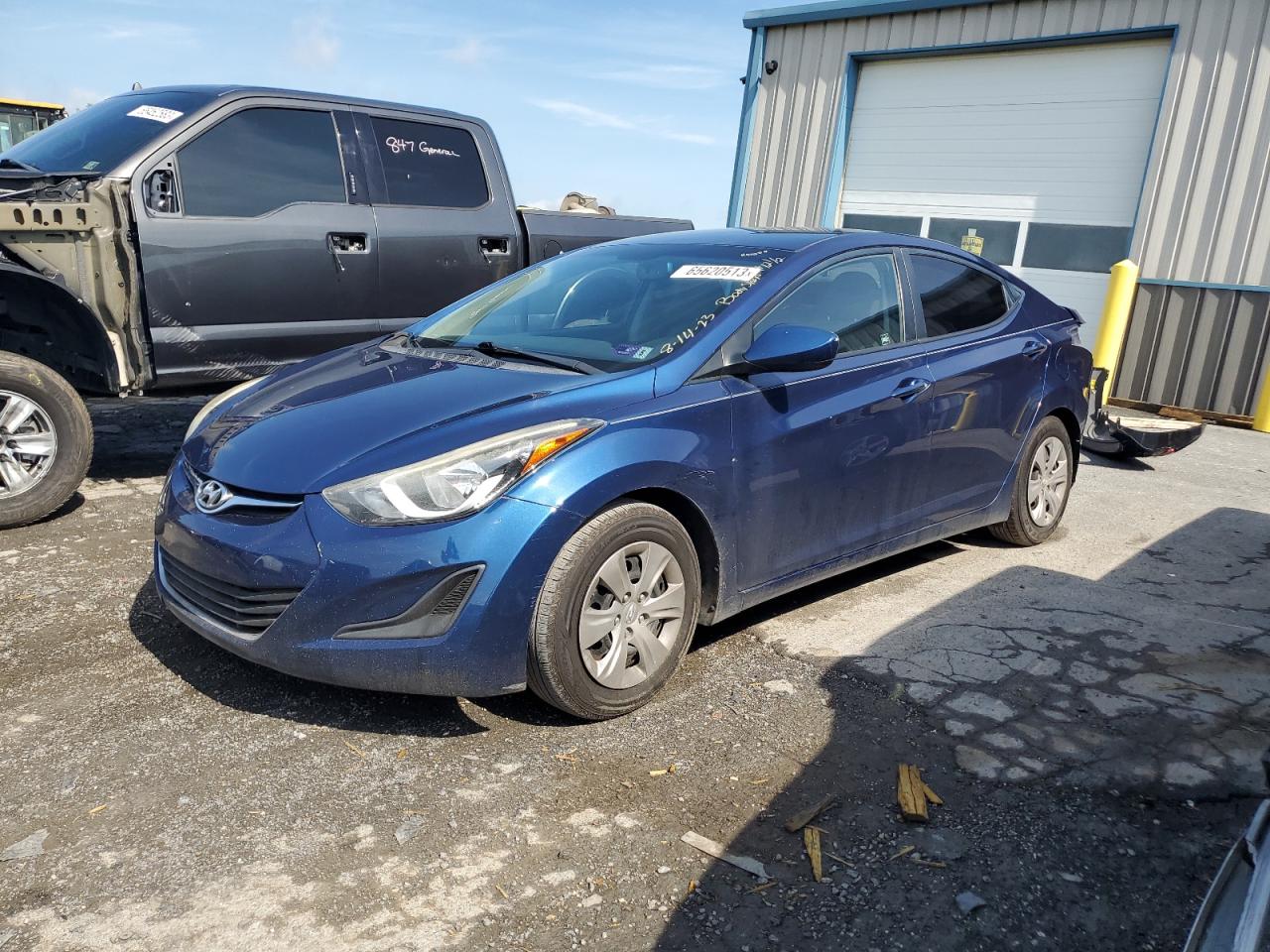 5NPDH4AE0GH767274 2016 Hyundai Elantra Se