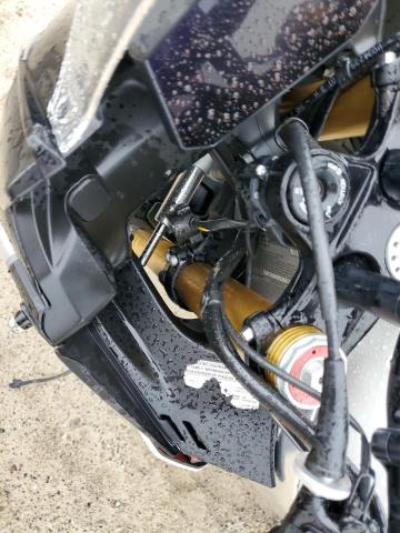 2021 APRILIA TUONO V4 1 ZD4KZUA06MS000121