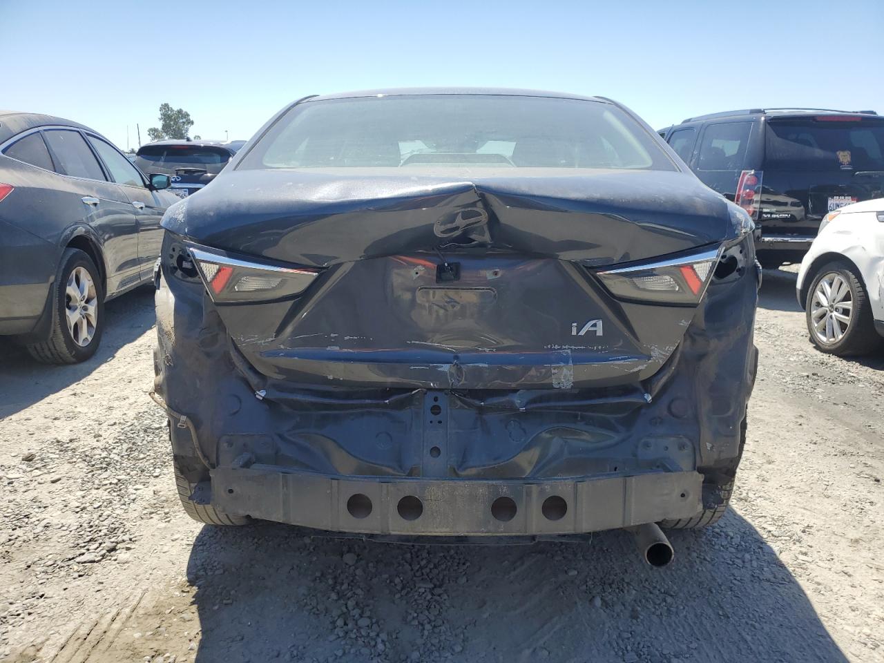 3MYDLBZV5GY116895 TOYOTA SCION 2016