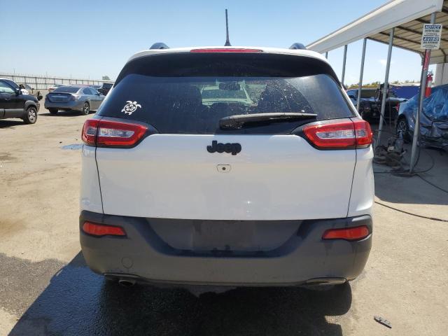 1C4PJLCB6JD580357 Jeep Cherokee Latitude