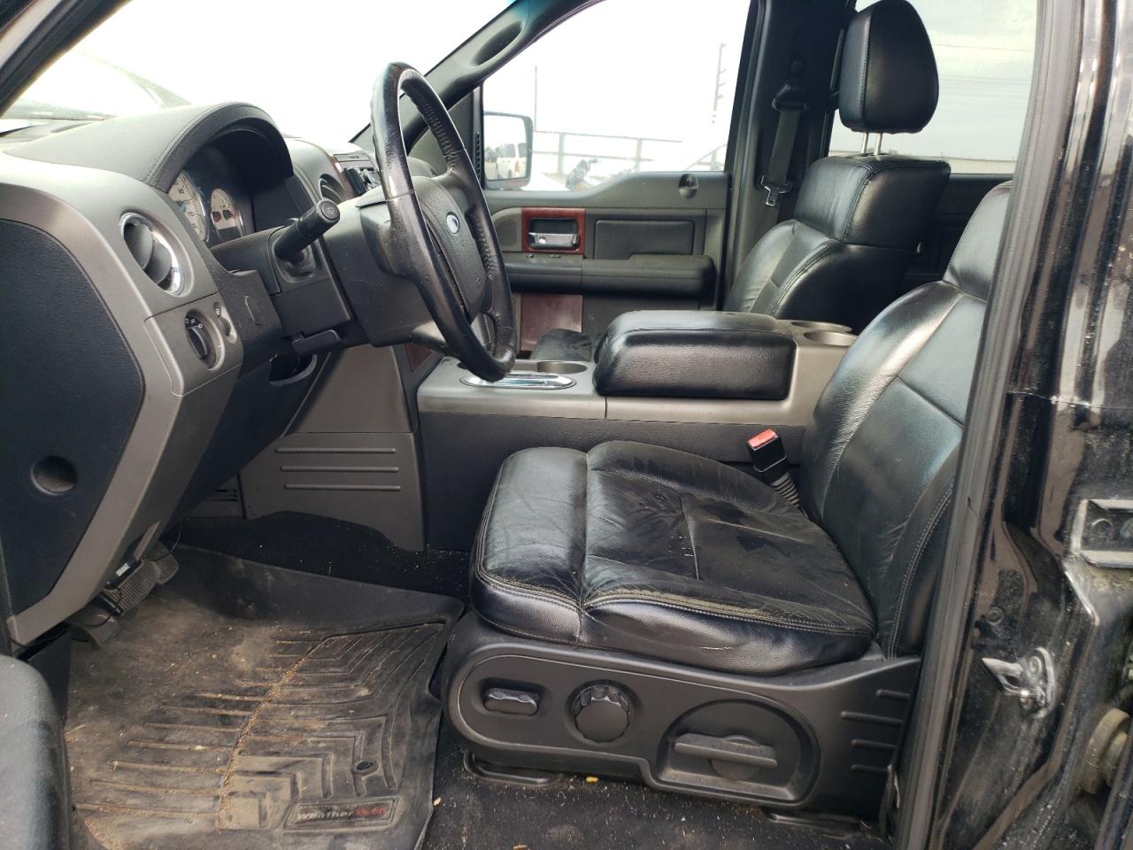 Lot #2105131628 2005 FORD F150