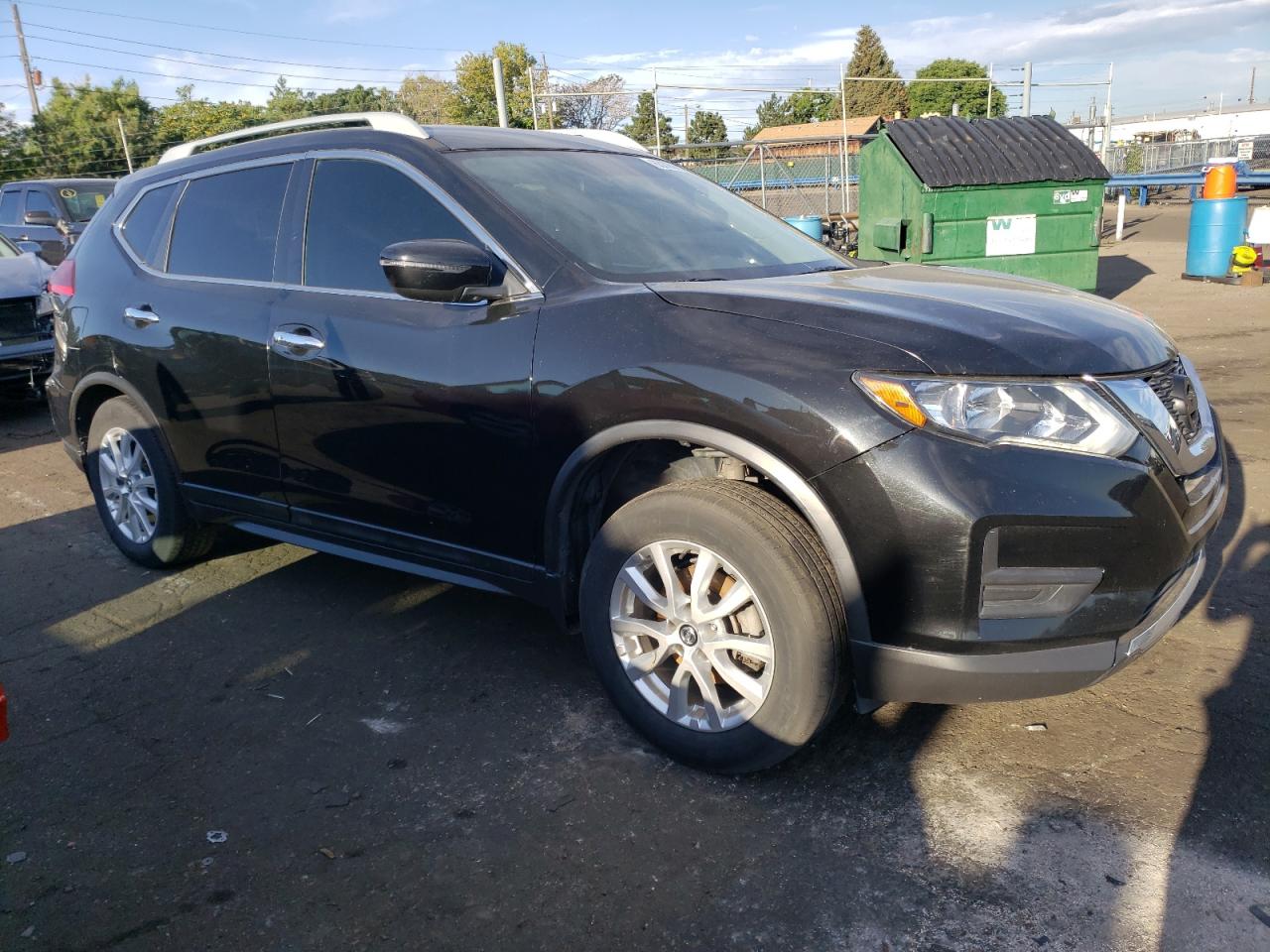 5N1AT2MV7HC800541 NISSAN ROGUE 2017