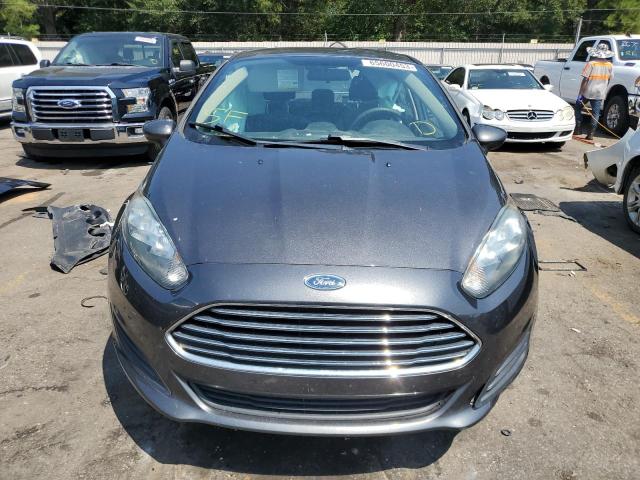 3FADP4BJ5JM124165 2018 Ford Fiesta Se