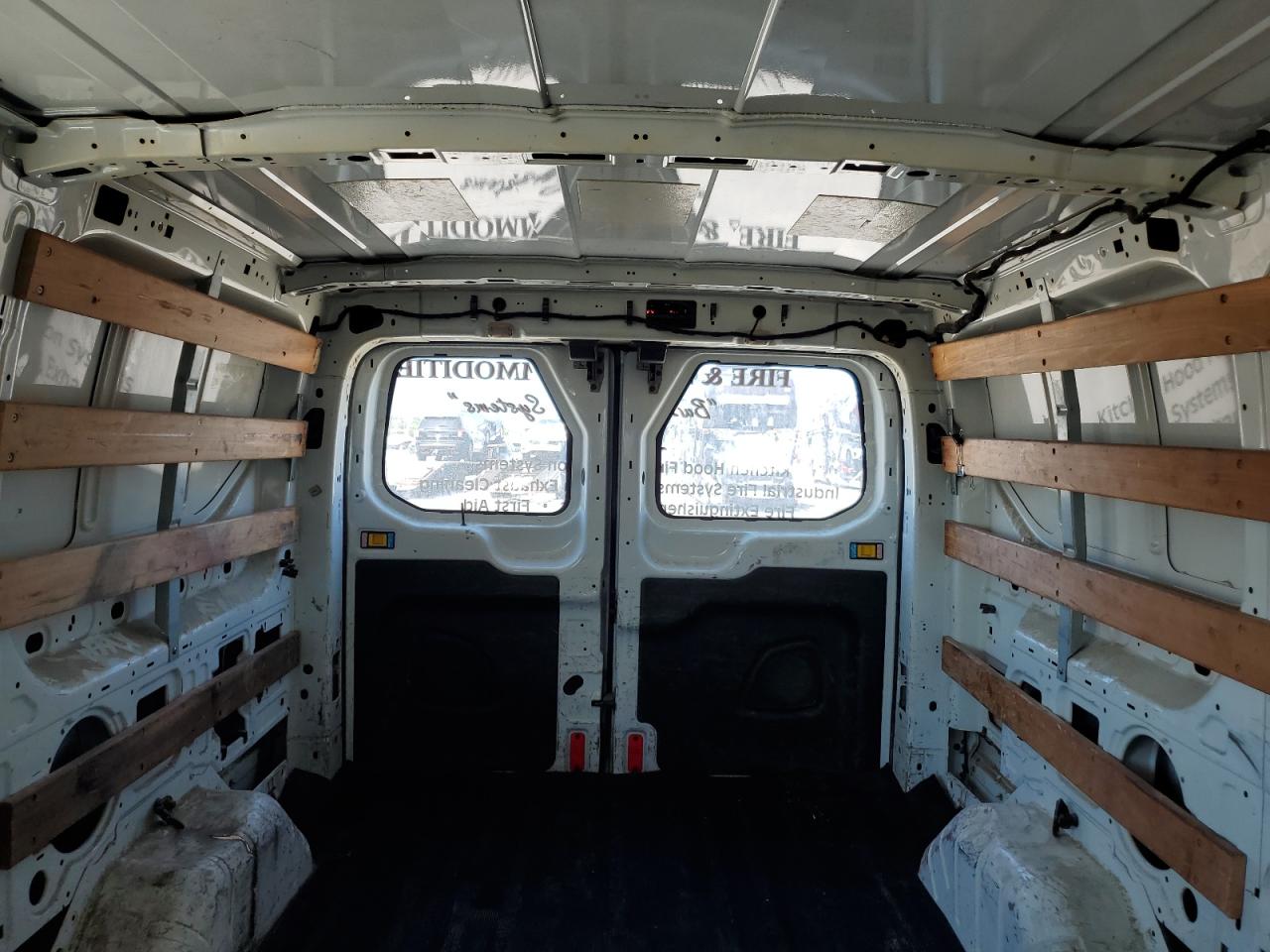1FTNR1ZM5FKA68606 2015 Ford Transit T-250 1FTNR1ZM5FKA68606 2015 Ford Transit T-250