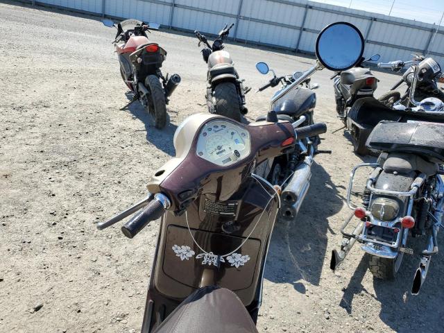 2011 VESPA LX 150IE ZAPM688F7B5000864