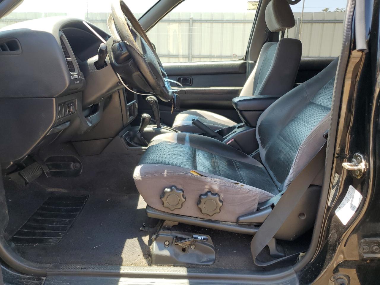 JN8DR07Y71W508634 2001 Nissan Pathfinder Le