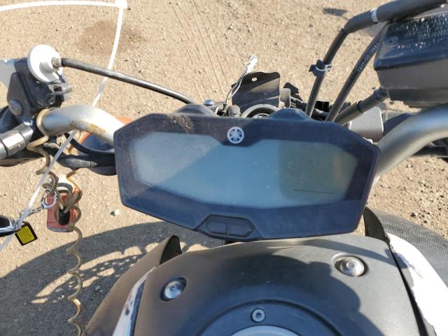 2015 YAMAHA FZ07 JYARM06E1FA002708