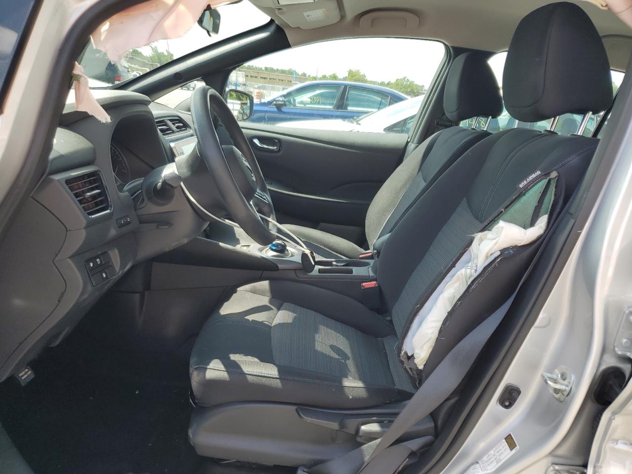 1N4AZ1BV2PC557466 NISSAN LEAF 2023