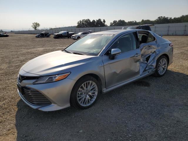 2019 Toyota Camry Hybrid 