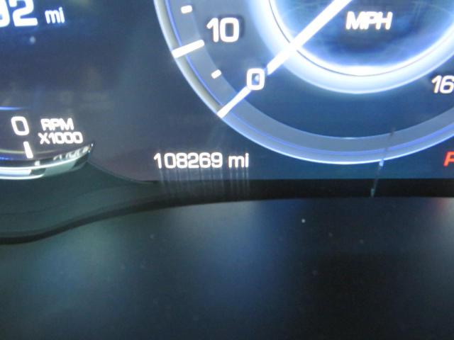 1GYS3DKJ7GR422778 Cadillac Escalade Platinum