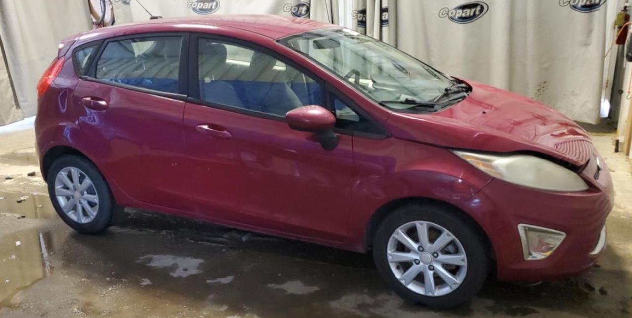 3FADP4EJ4BM159518 2011 Ford Fiesta Se