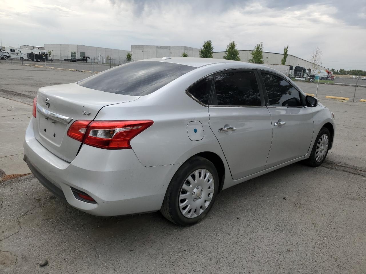 3N1AB7AP4HL697628 NISSAN SENTRA 2017