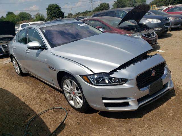 SAJAJ4FXXKCP49971 Jaguar XE PREMIUM 4