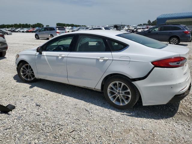 3FA6P0HD2KR246845 Ford FUSION SE