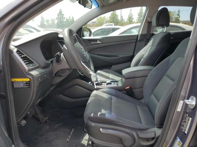 KM8J23A41JU811085 Hyundai TUCSON SE