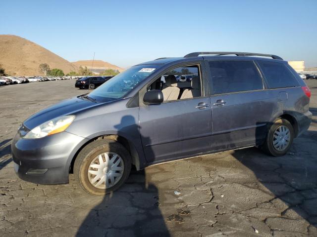 2009 Toyota Sienna CE