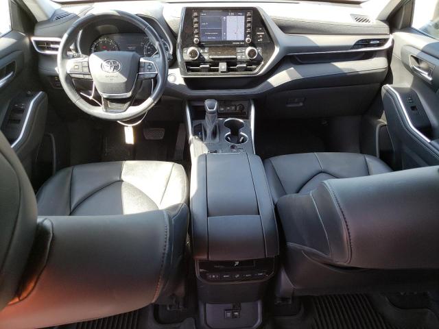 5TDHZRAHXMS033124 Toyota Highlander  8