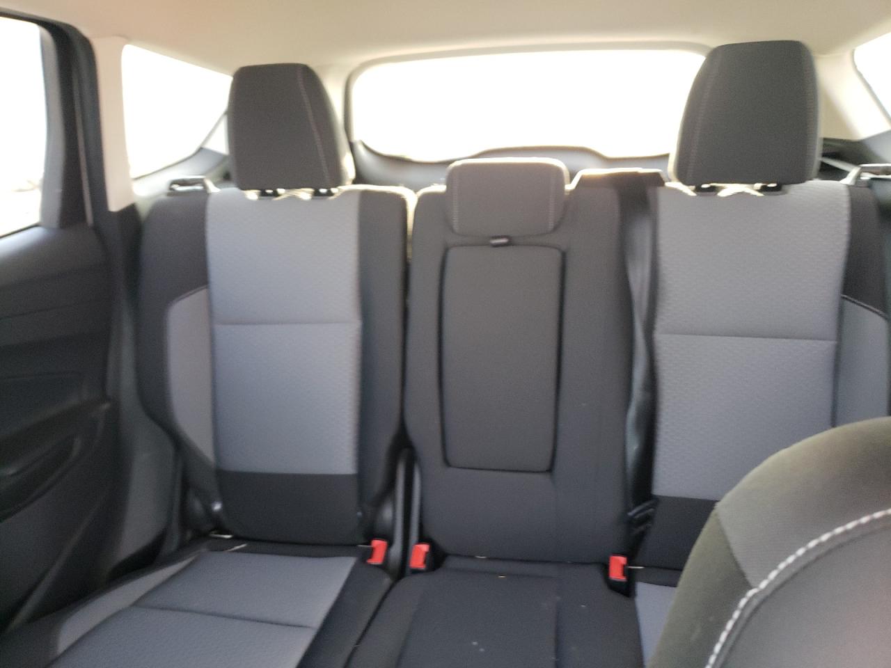 1FMCU9G92HUB82116 FORD ESCAPE 2017