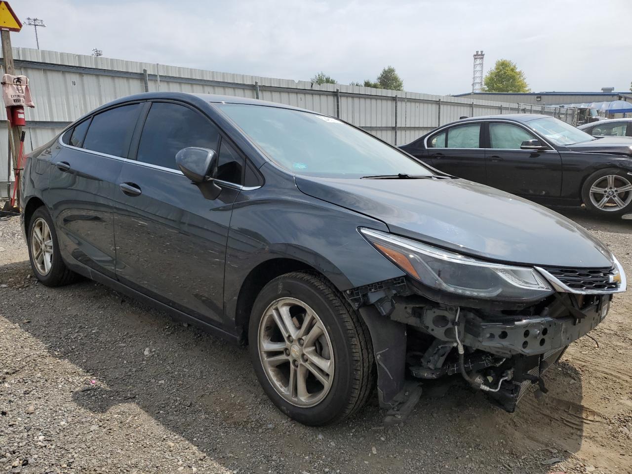 1G1BE5SM3H7230828 CHEVROLET CRUZE 2017