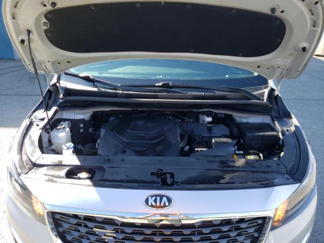 KNDMB5C19L6631666 KIA SEDONA LX
