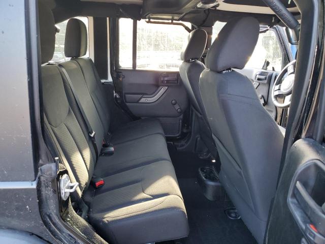 1C4BJWDG4JL835275 Jeep Wrangler Unlimited Sport