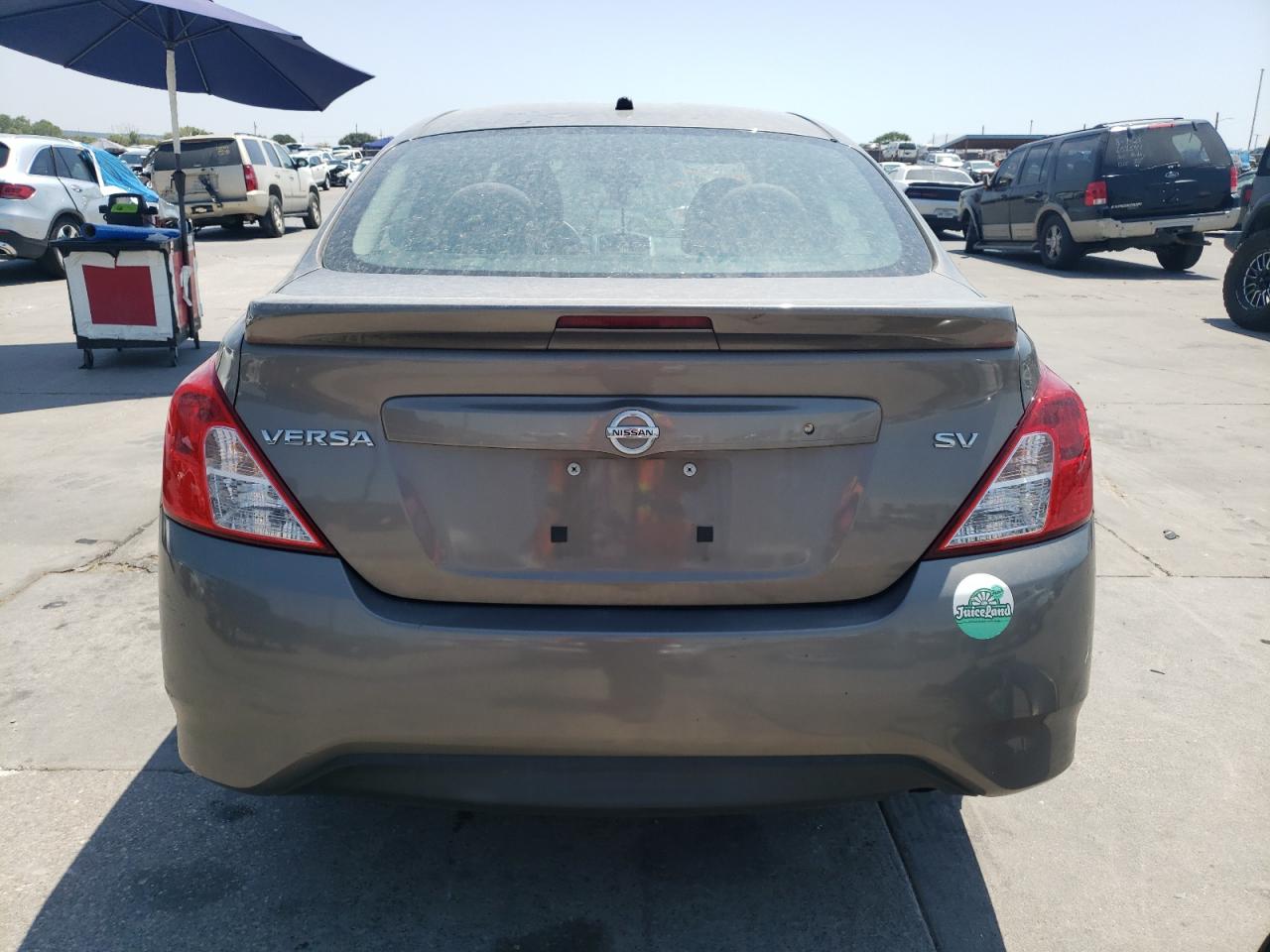 3N1CN7AP7HK422292 NISSAN VERSA 2017