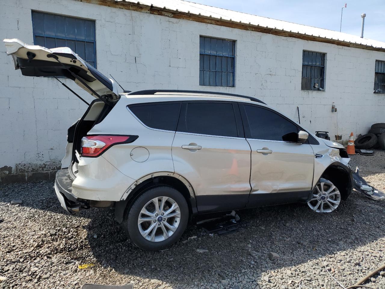 1FMCU9GD9JUD13374 FORD ESCAPE 2018