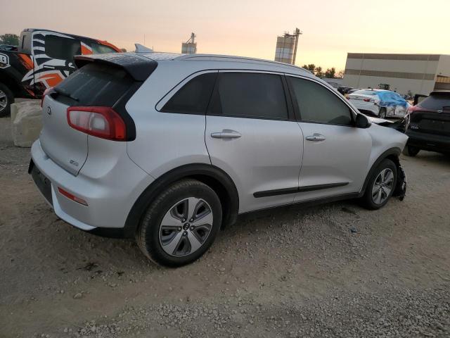 KNDCB3LC0K5233932 KIA NIRO FE