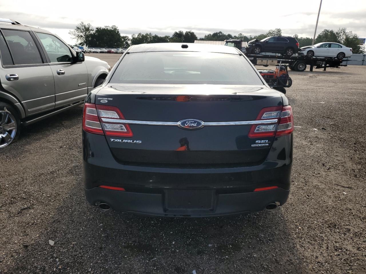 1FAHP2E82HG106208 FORD TAURUS 2017