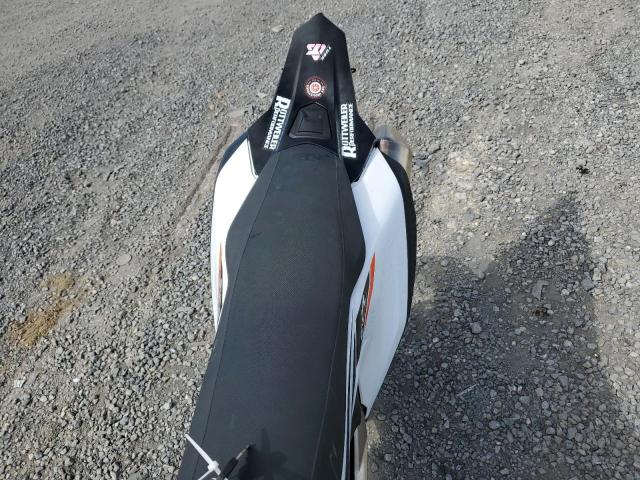 2020 KTM 690 SMC R VBKLSV402LM786264
