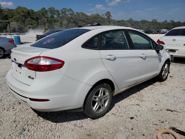  FORD FIESTA 2018 Білий