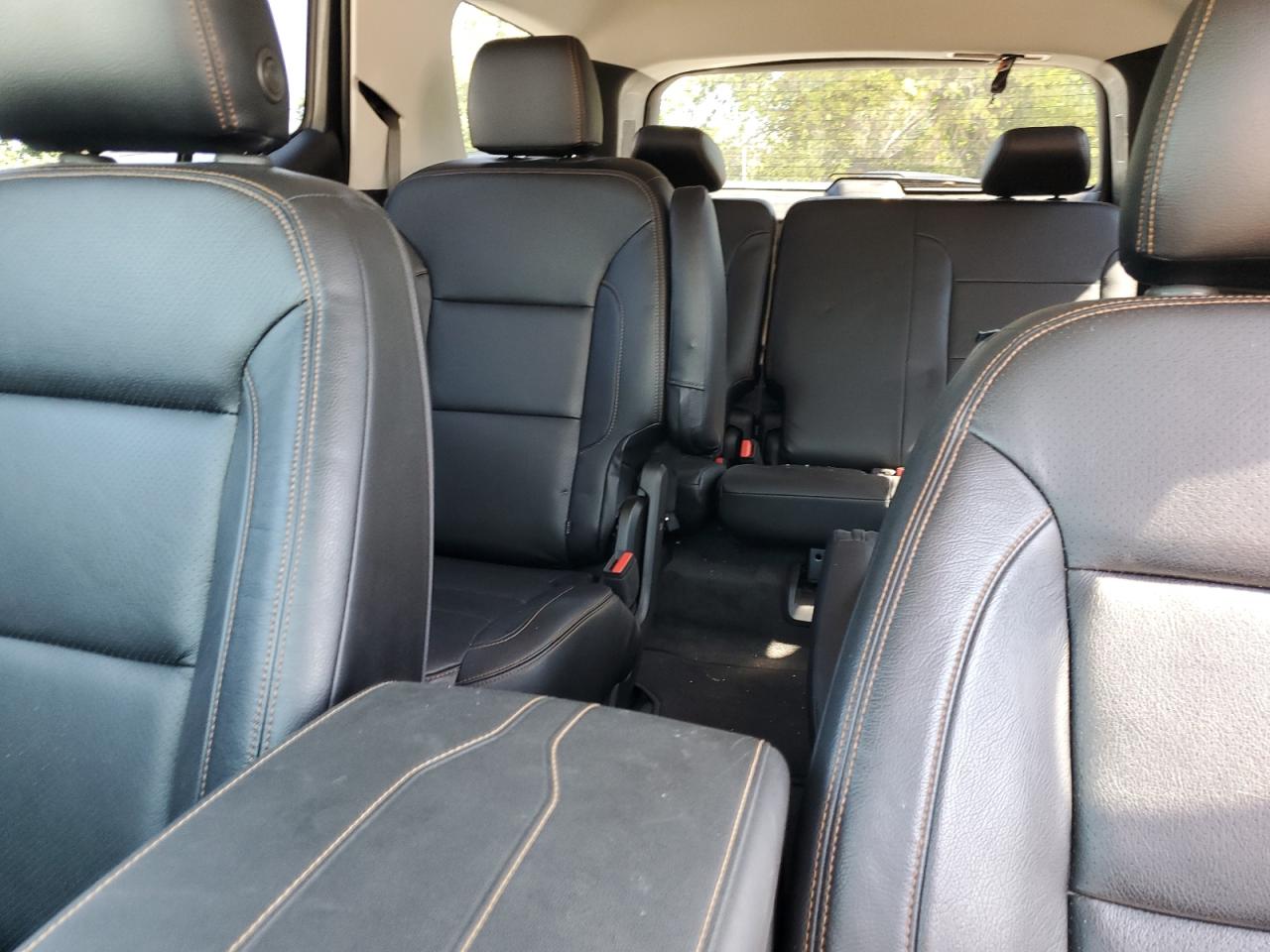 1GNERGKW9KJ282696 CHEVROLET TRAVERSE 2019
