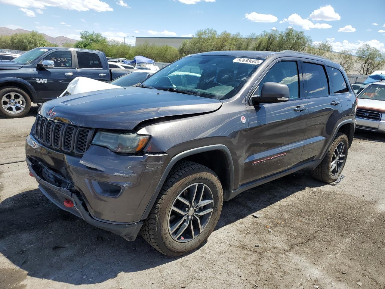 1C4RJFLG3HC845368 2017 Jeep Grand Cherokee Trailhawk