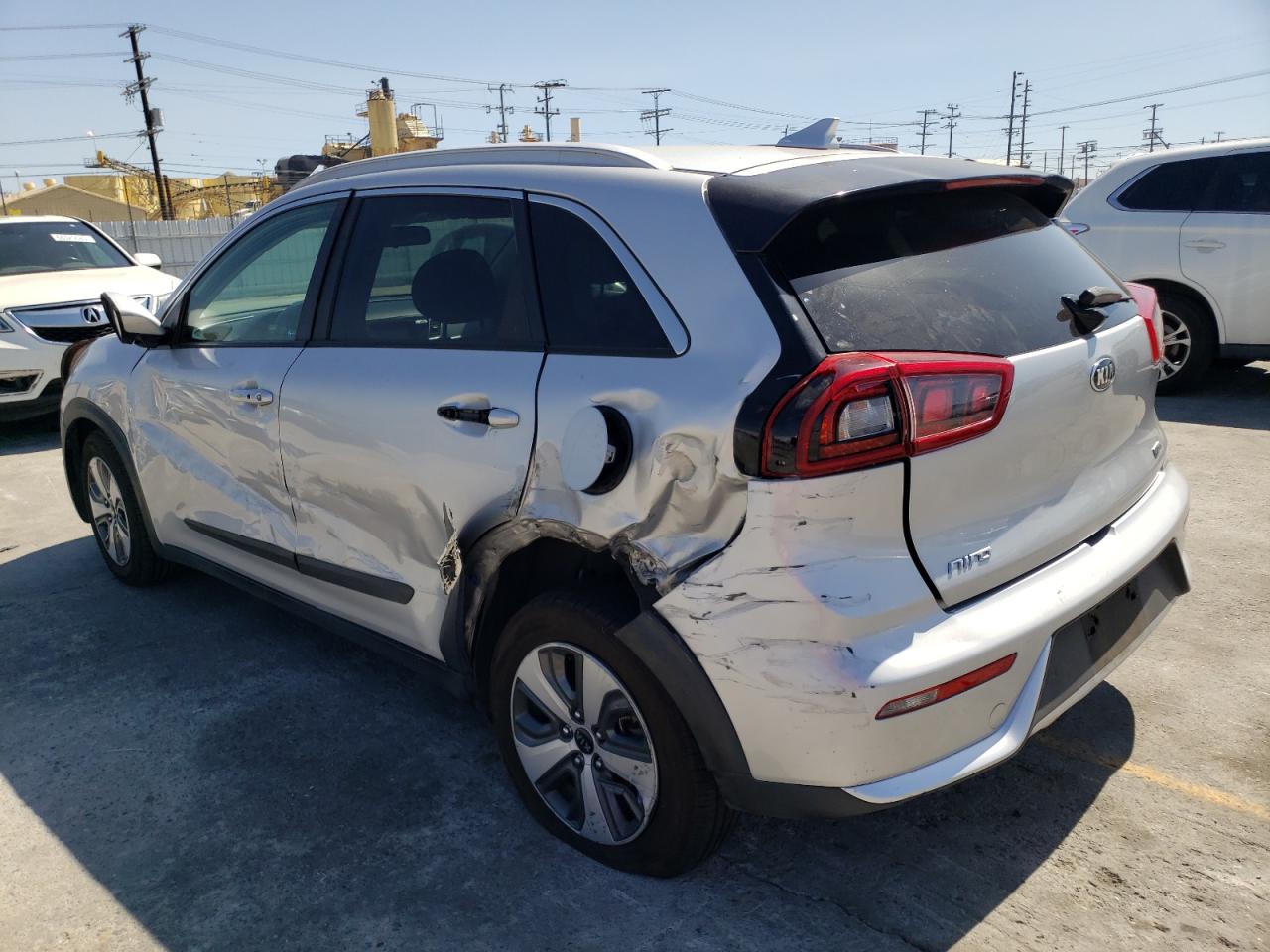 KNDCB3LC1K5336728 Kia Niro FE 2