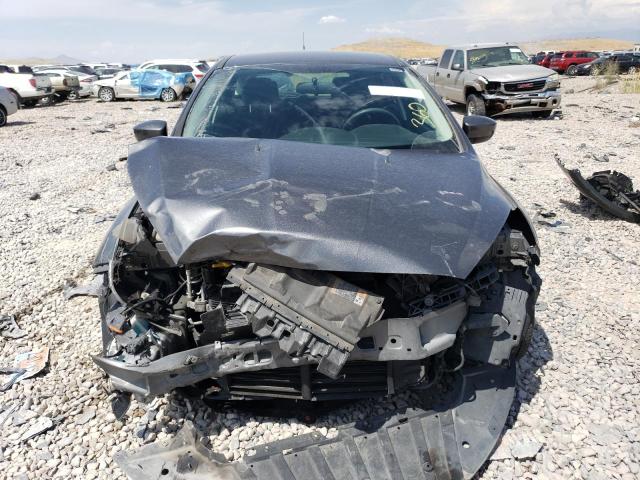 1FADP3K25JL211861 Ford FOCUS SE