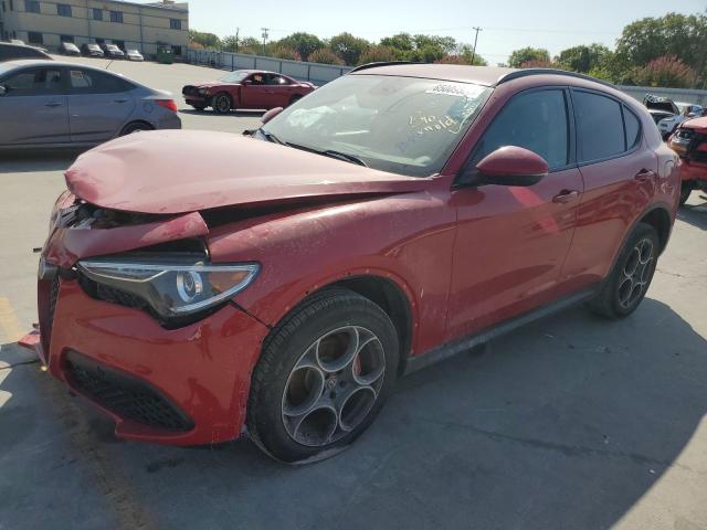 2018 Alfa Romeo Stelvio Sport