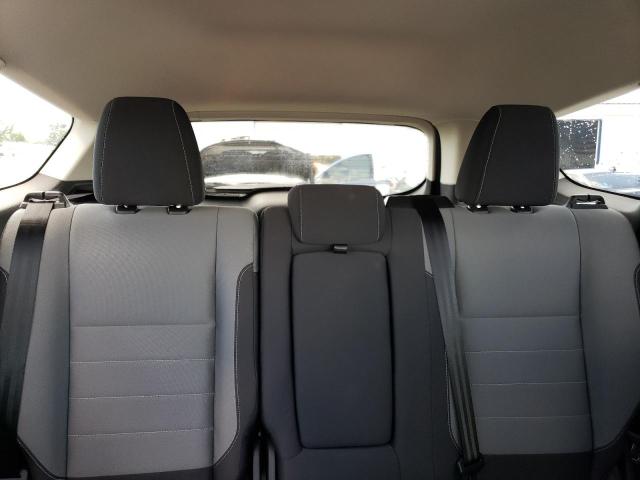 1FMCU0G70GUA93010 Ford ESCAPE SE