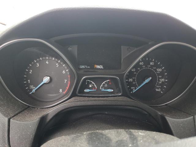1FADP3K22JL330886 Ford FOCUS SE