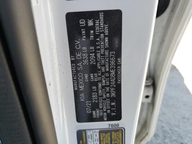3KPF24AD8ME396673 KIA FORTE FE
