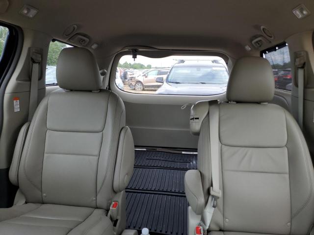 5TDYZ3DC3HS888699 Toyota SIENNA XLE