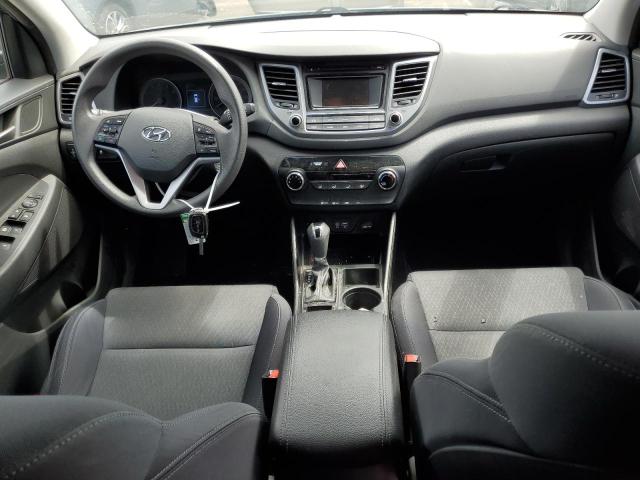 KM8J23A41JU811085 Hyundai TUCSON SE