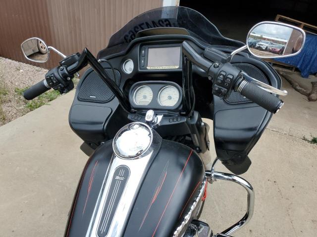 2015 HARLEY-DAVIDSON ROAD GLIDE 1HD1KTM15FB681500